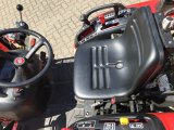 Kleintraktor Branson 2200 mit Frontlader Kleintraktor Branson 2200 mit Frontlader